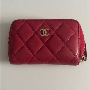 Chanel zipped coin purse